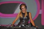Paris Hilton play the perfect DJ at IRFW 2012 on 1st Dec 2012 (5).JPG